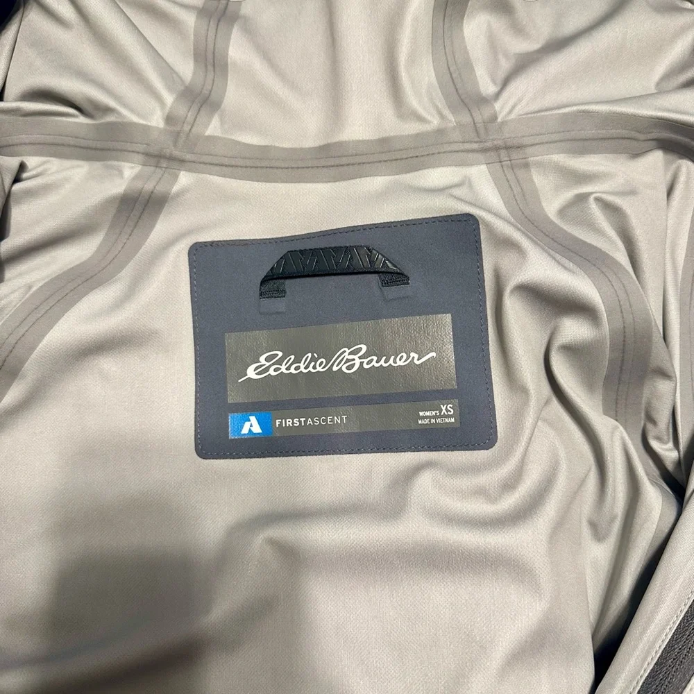 Eddie Bauer Women's Gray Hooded Jacket - Picture 3 of 4